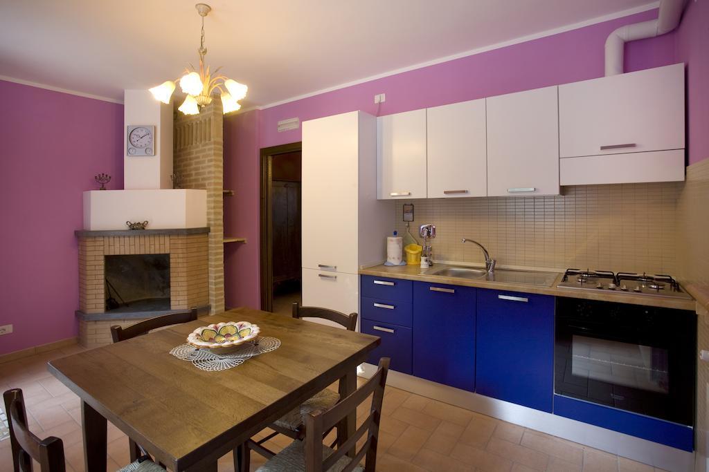 Agriturismo Il Girasole Montefalco Δωμάτιο φωτογραφία